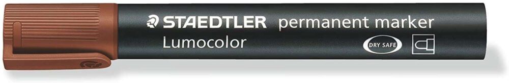 Staedtler Lumocolor 352 Rotulador Permanente - Punta Redonda - Trazo 2mm Aprox - Capuchon con Clip - Secado Rapido - Color Marron