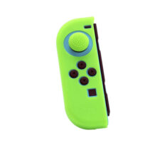 FR-TEC Funda Protectora de Silicona Joycon Silicone Skin + Grip Derecho - Grip para Mayor Agarre - Proteccion contra Rayaduras - Mejora y Personaliza Tu Experiencia de Juego - Color Verde