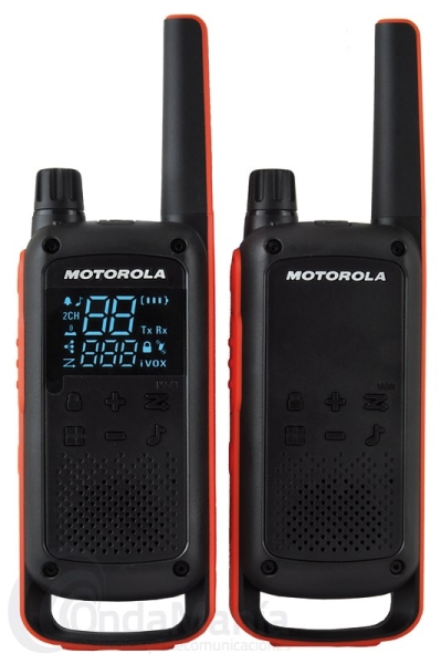 Motorola T82 Pack 2 Walkie Talkies - 16 Canales PMR446 + 121 Codigos - Alcance de hasta 10km - Autonomia hasta 18h - Color Negro/Rojo