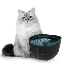 Cecotec Pumba 2200 Refresh Bebedero para Mascotas - Capacidad de 2L - Filtro de Alto Rendimiento - Nivel de Agua Visible - Luz LED Interior - Silencioso - Efecto Cascada - Facil de Limpiar - Color Negro