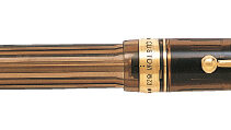 Pilot Custom 823 F Pluma Estilografica - Plumin de Oro de 14K - Cuerpo Ambar Transparente - En Estuche de Regalo Individual con un Tintero Pilot