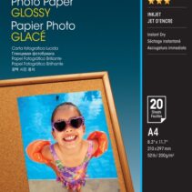 Epson Photo Glossy Pack de 20 Hojas de Papel Fotografico - A4 - Gramaje de 200g/m2 - Acabado Brillante - Compatible con Impresoras Inkjet - Color Blanco
