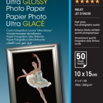 Epson Ultra Glossy Photo Pack de 50 Hojas de Papel Fotografico - 10x15cm - Gramaje de 300g/m2 - Acabado Brillante - Compatible con Impresoras Inkjet - Color Blanco
